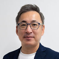 株式会社MANABI 代表取締役 石川 浩之